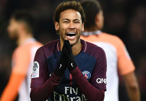 Neymar no Top 12 dos Melhores do Mundo, Revela Jornal Ingls