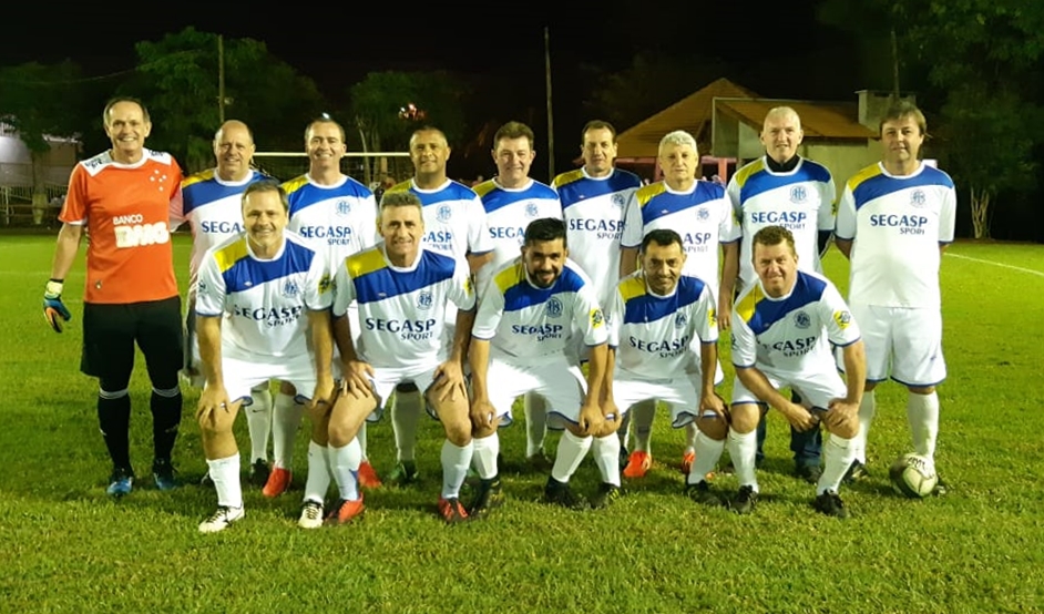 Três jogos movimentaram o Municipal de Futebol Suíço na noite de ontem