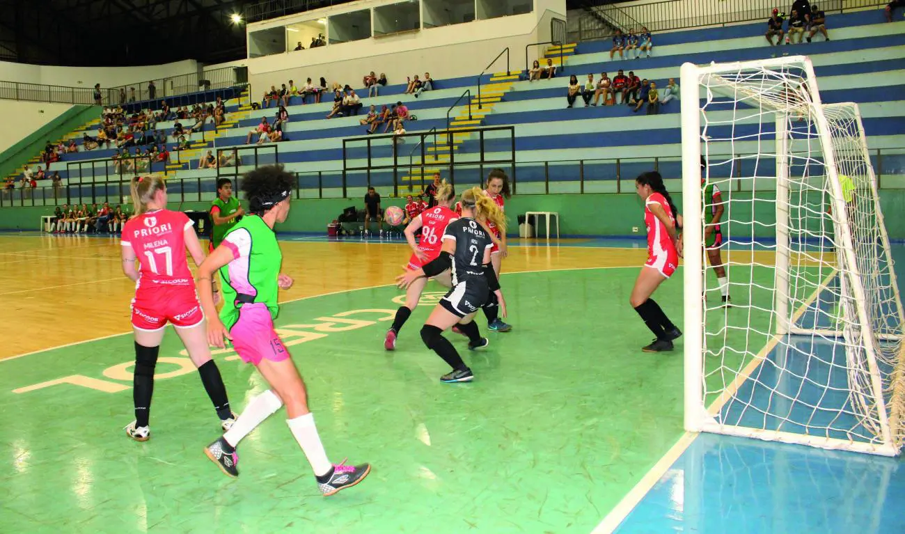 Nutrição e Esporte: Futsal com Falcão