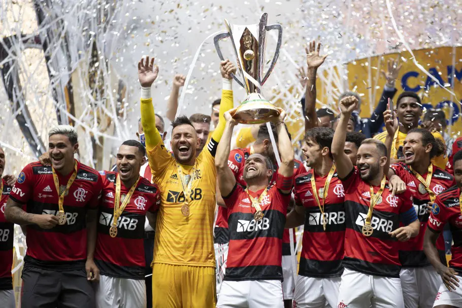 Flamengo lidera ranking nacional de clubes da CBF de 2022; veja top 10