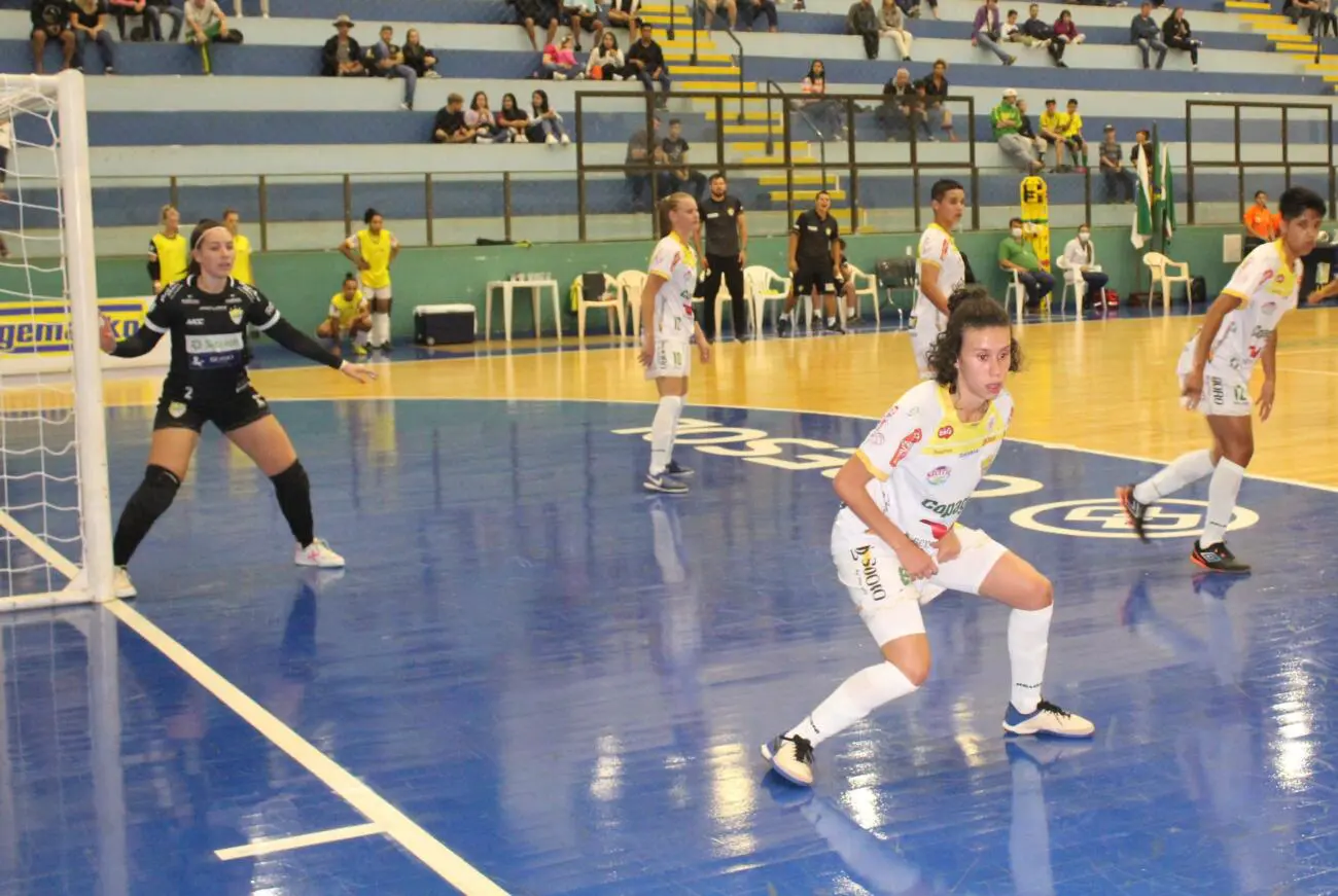 Marechal Rondon carimba passaporte à Série Ouro de Futsal Feminino – O  Presente