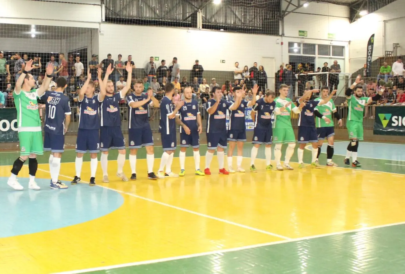 Hoje, ás 15:15, a - Futebol Feminino Região dos Lagos