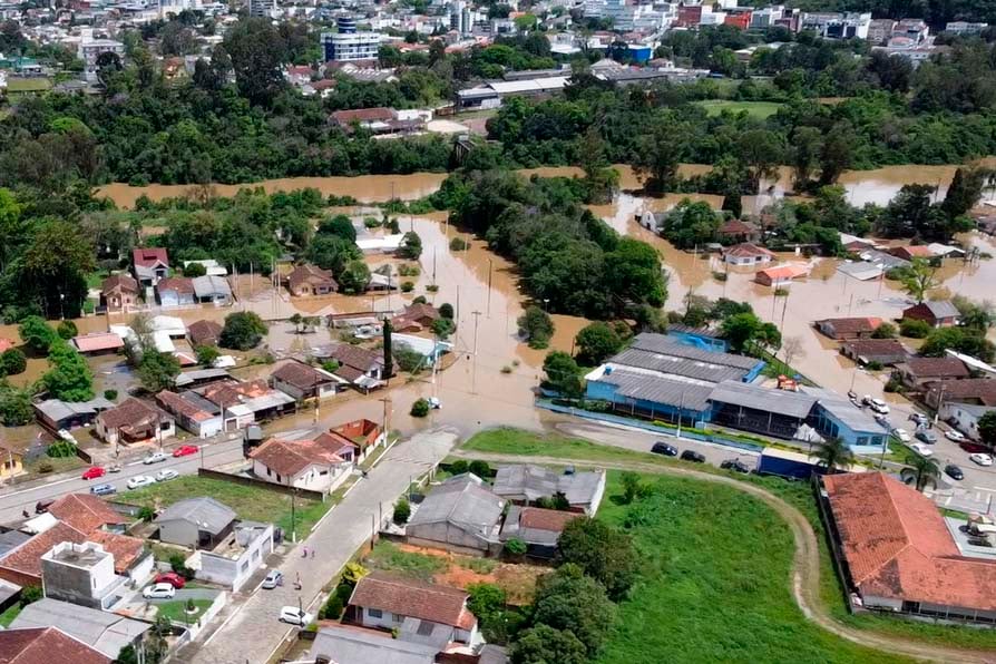 Concurso da Câmara de Curitiba PR: divulgados gabaritos